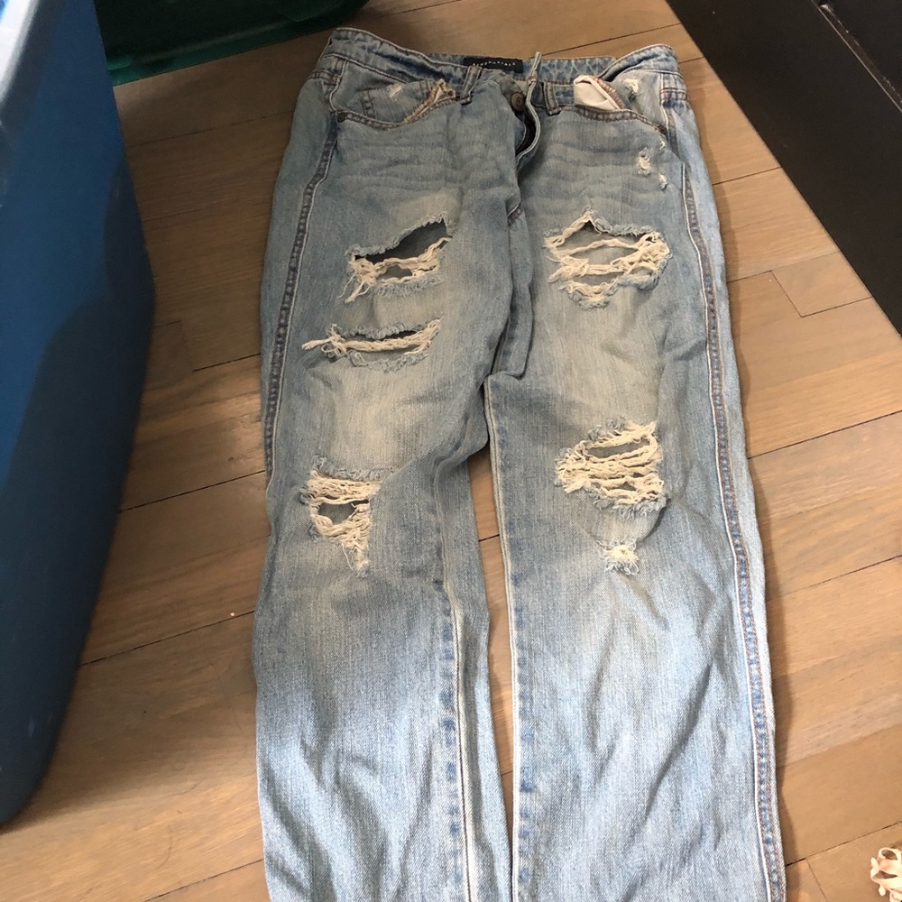 SIZE 4 BOYFRIEND JEANS